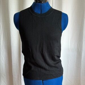 Black Sleeveless Banana Republic Top